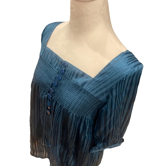 Fossil. 100% Silk. Size Small. Babydoll Blouse. Sheer.🤩🤩 - Picture 6 of 14